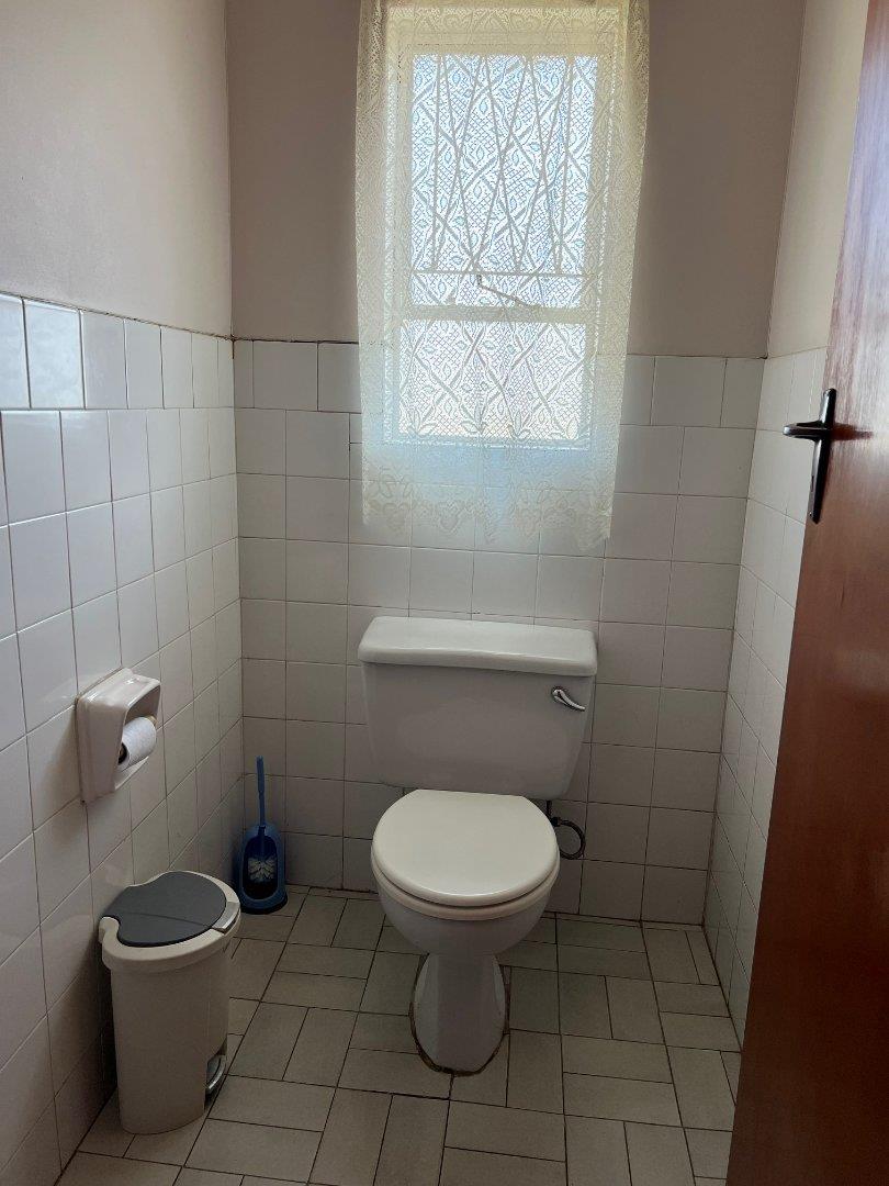 4 Bedroom Property for Sale in Kabega Park Eastern Cape